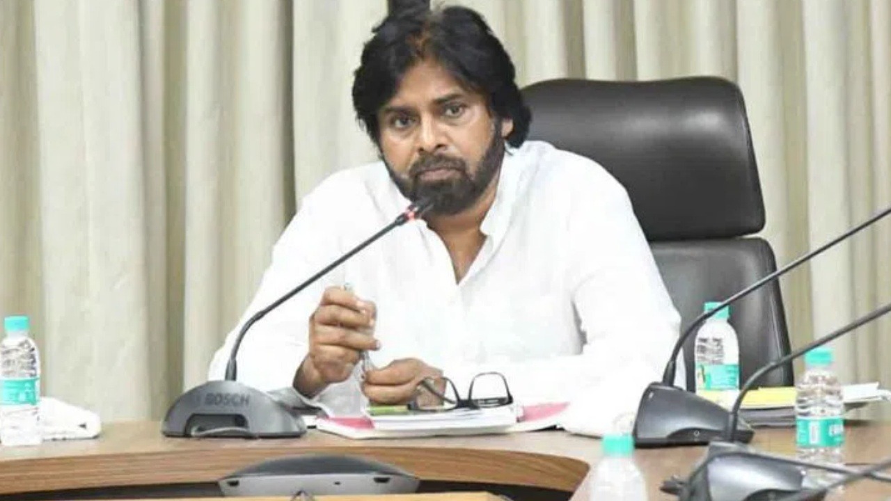 ఆరోగ్య పరిరక్షణకై కేరళకు ఏపీ డిప్యూటీ సీఎం పవన్ కళ్యాణ్: 20 రోజుల పాటు ప్రకృతి వైద్య చికిత్స!